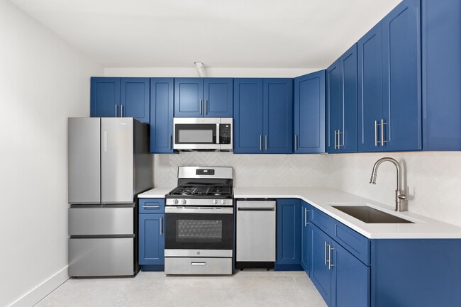 Photo - 744 Lexington Ave Unidad 2