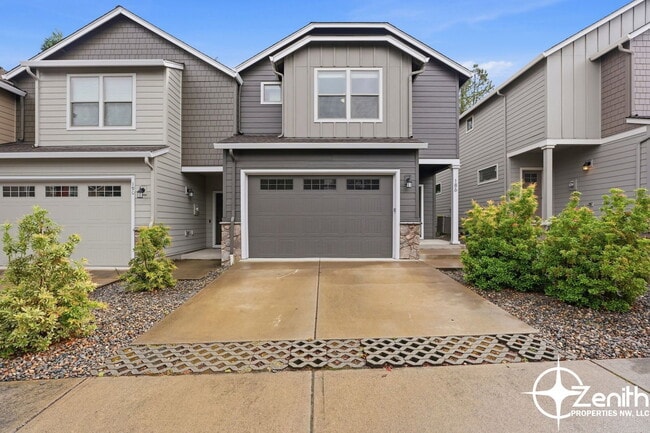 186 N 44th Pl
