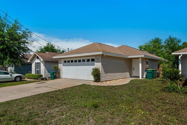 Photo - 26 2nd St