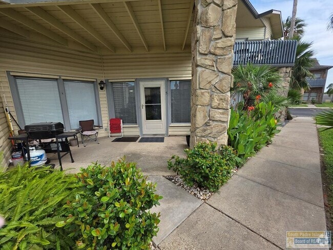 Building Photo - 77 Santa Isabel Blvd Unit H-5 Rental