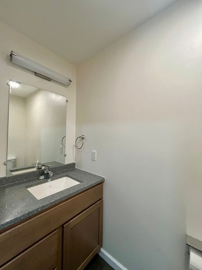 Photo - 146-146 Weise Pkwy Unit W142