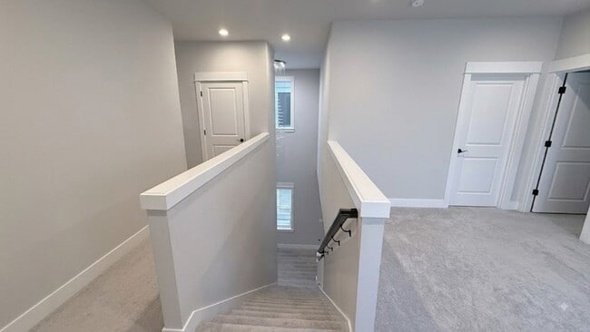 Photo - 15676 NW Raywood Ln
