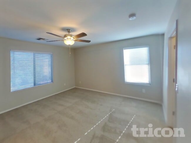 41618 W Avella Dr