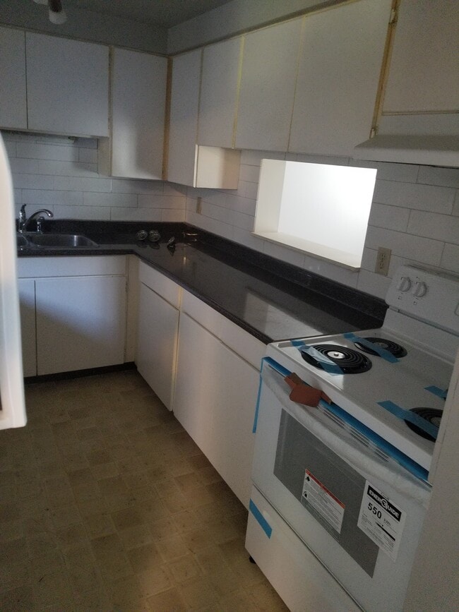 Building Photo - 7354 Dunvegan Ct Unit 7354