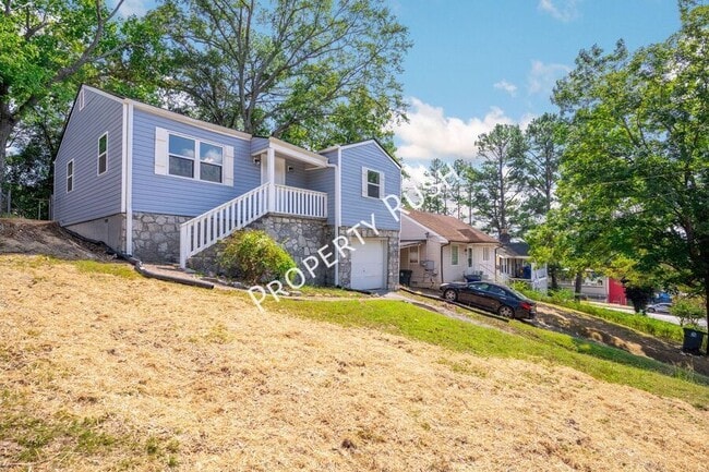 Photo - 204 Booth Rd