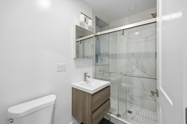 Baño reformado - 15-19 Queensberry Street