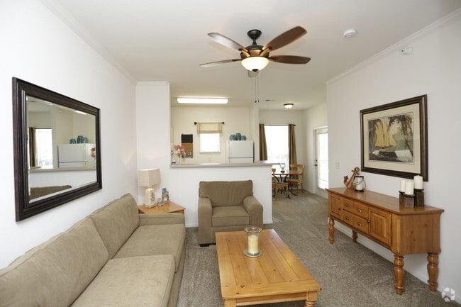 1BR, 1BA - Dogwood_637 SF