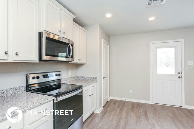 Photo - 3119 Begonia Bend