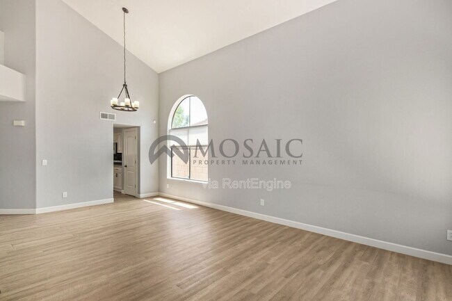 Photo - 19205 N 39th Pl