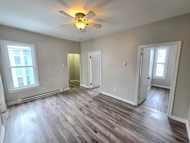 Photo - 10 Cedar St Unit 10 Cedar #3