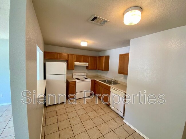 Photo - 6506 Santos St Unit A
