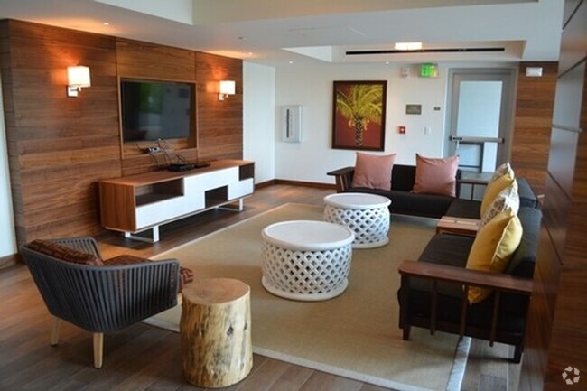 Building Photo - High Rise. Ocean Views. Washer. Dryer (RRLLC) Unit 3804 Rental