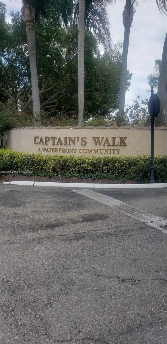Building Photo - 240 Captains Walk Unit 5140