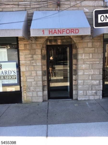 Photo - 1 Hanford Pl Unit 4