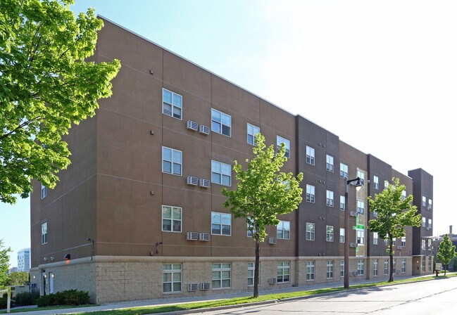 Clarke Square Terrace (55+)