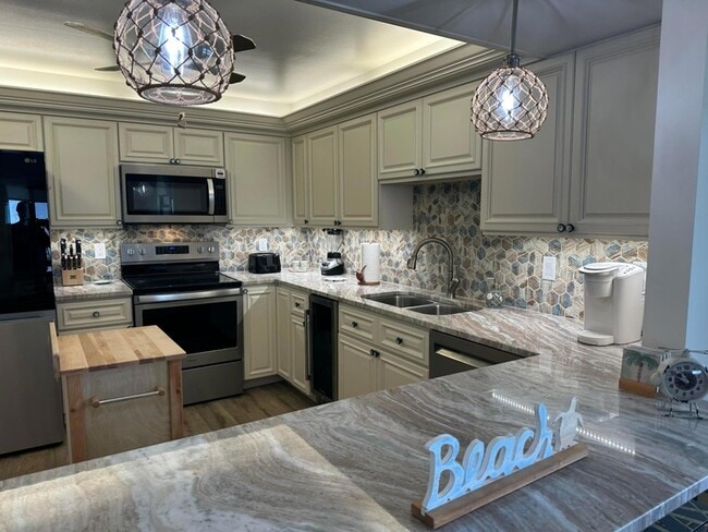 Photo - 3100 N Hwy A1A Unidad 502