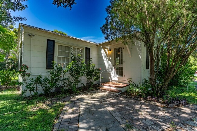 1837 22nd Ave Unit A