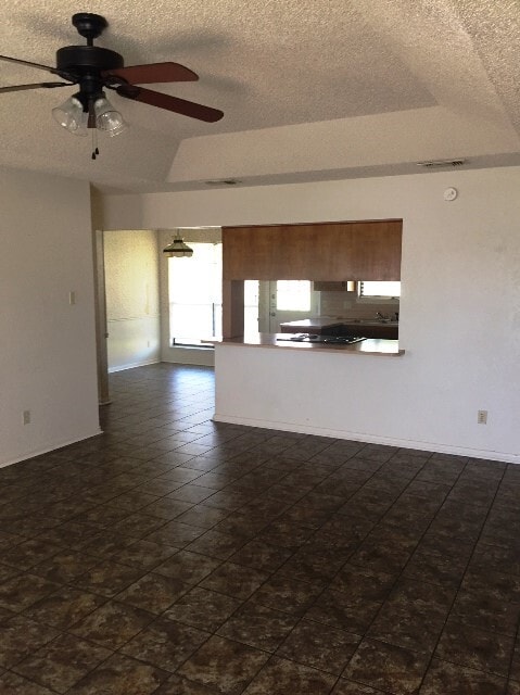 Photo - 2325 Tiffany Dr