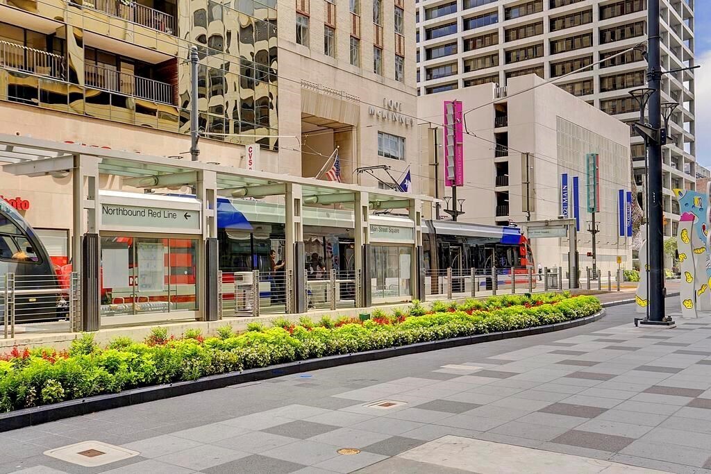 Photo - 914 Main St Unit 1107