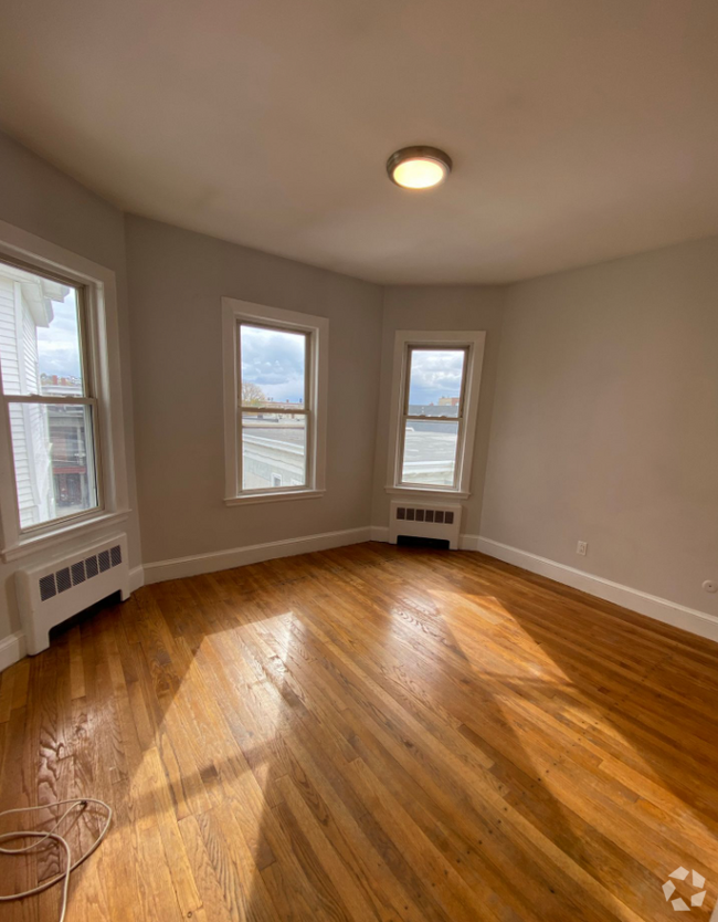 Building Photo - 92 Winthrop Shore Dr Unit 14A Rental