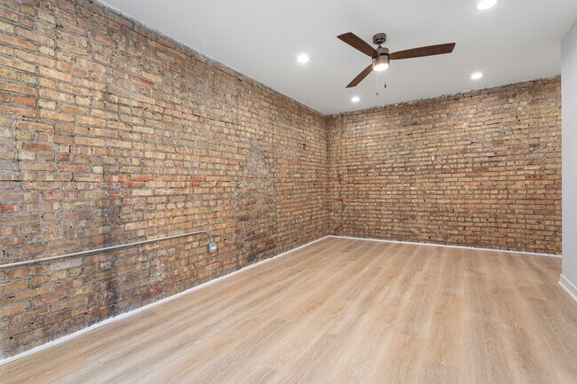 Photo - 7381 N Damen Ave Unit 3E