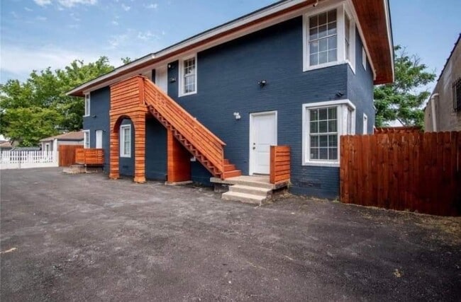 Frente de la propiedad - 103 Terrace Dr