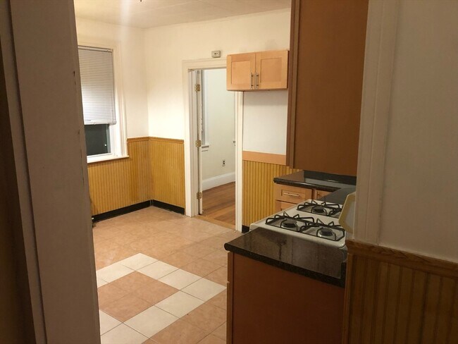 5 Waldo St