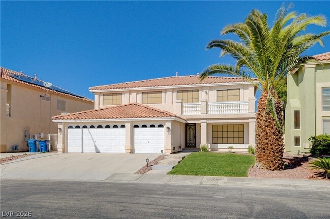Photo - 432 Staghorn Pass Ave