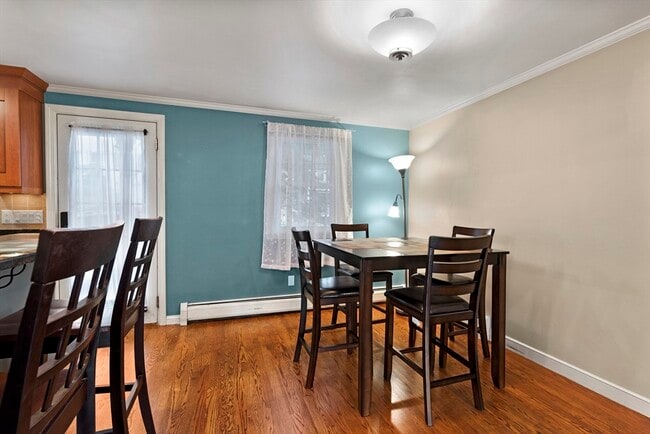 Photo - 32 Williams St