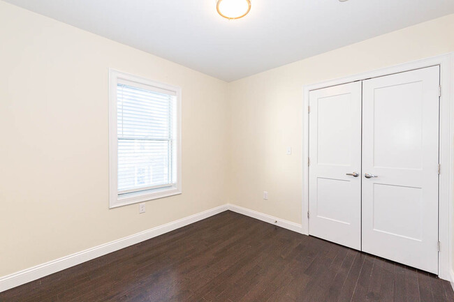 Photo - 5 Malvern Ter Apartments Unit 5