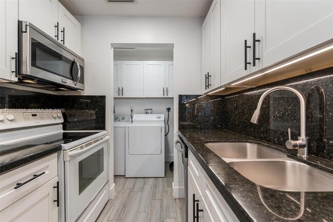 Photo - 130 NW 57th St