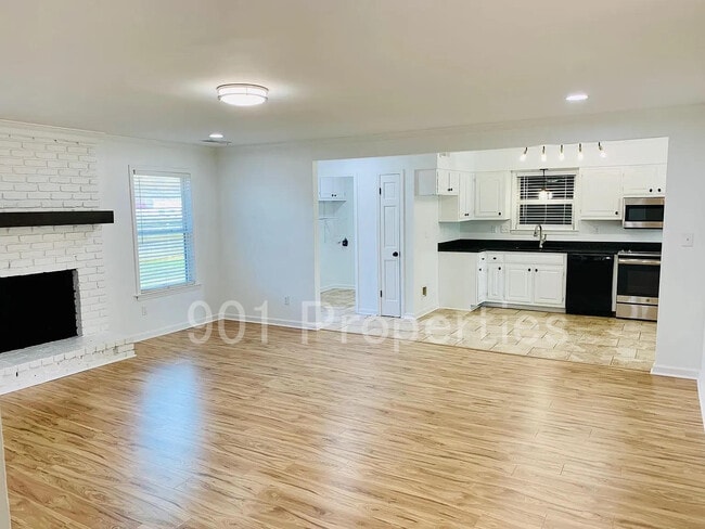 Photo - 1602 Bubbling Brook Dr