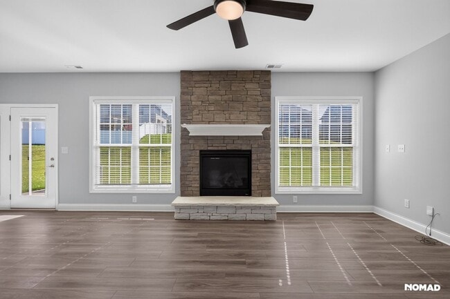 Photo - 105 Irondale Ct