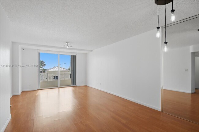 Photo - 770 Claughton Island Dr Unit 510