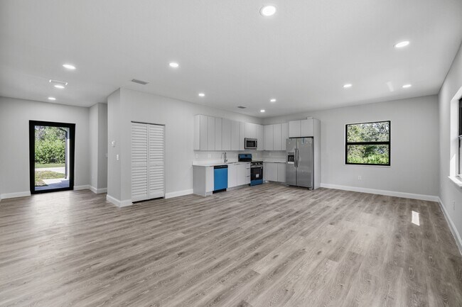 Photo - 1134 Sunrise Blvd