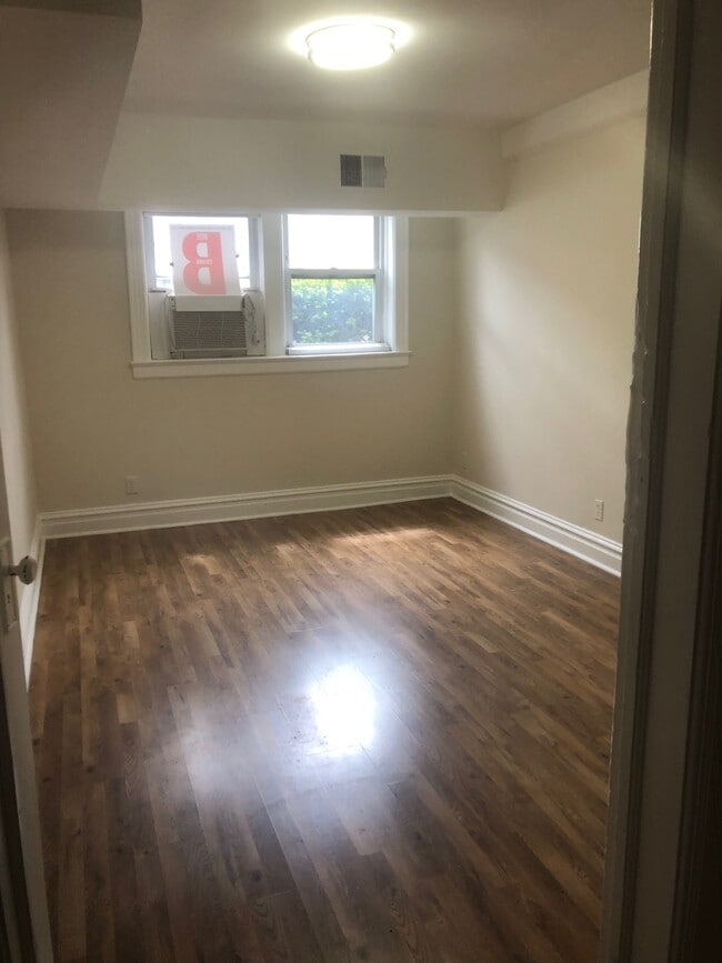 Photo - 48-50 63rd St