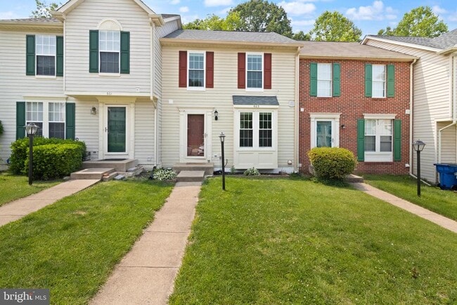 Photo - 603 Sedgwick Ct Townhome