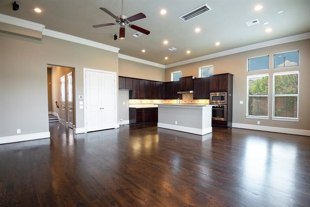 Photo - 9948 Woodwind Ln