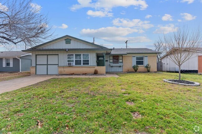 Building Photo - 8305 Stillwood Ln Rental