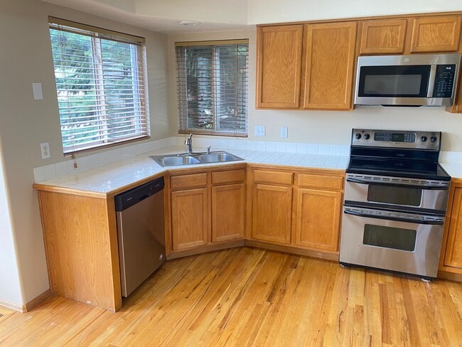 Photo - 1223 Gumwood Dr