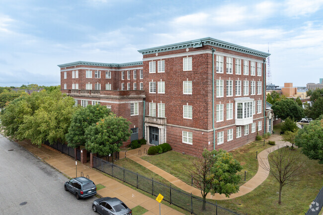 Franklin School Apartments - 55 Years + - Franklin School Apartments - 55 Years +