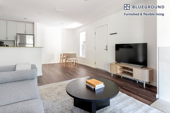 Photo - 1220 N Fair Oaks Ave Unidad FL2-ID1983