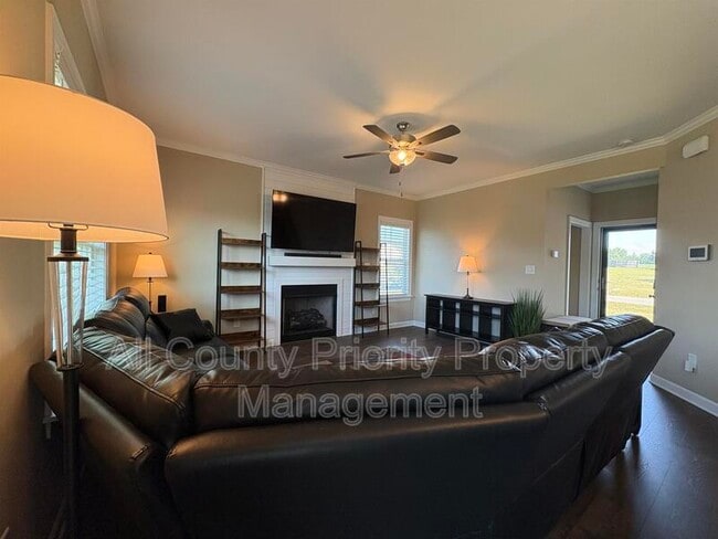 Photo - 224 Williamson Pl Dr