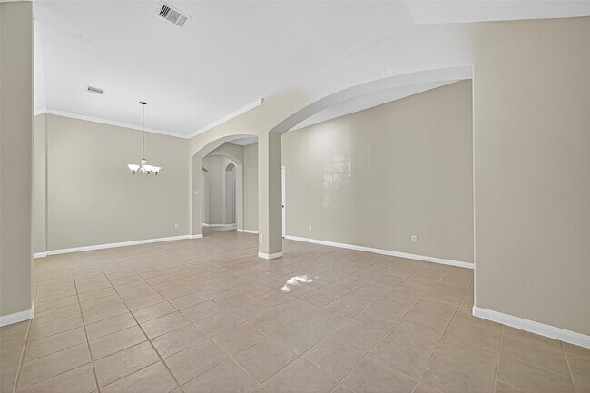 Photo - 17506 Waeback Dr