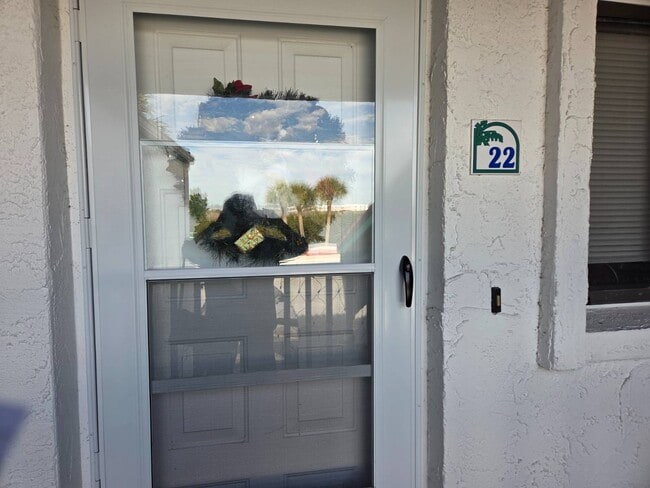 Building Photo - 4915 Casablanca Cir Unit H 22