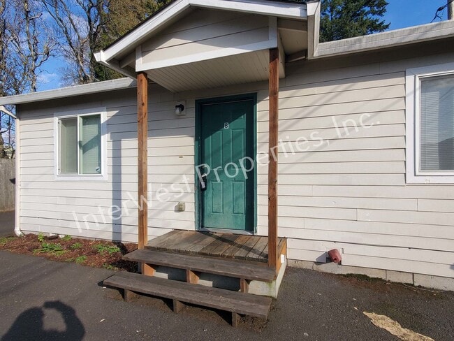 Building Photo - 2622 SE 84th Ave Unit B