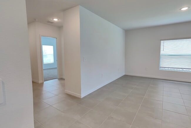 Photo - 258 Amber Way