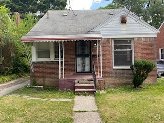 Building Photo - 19950 Oakfield Ave Rental