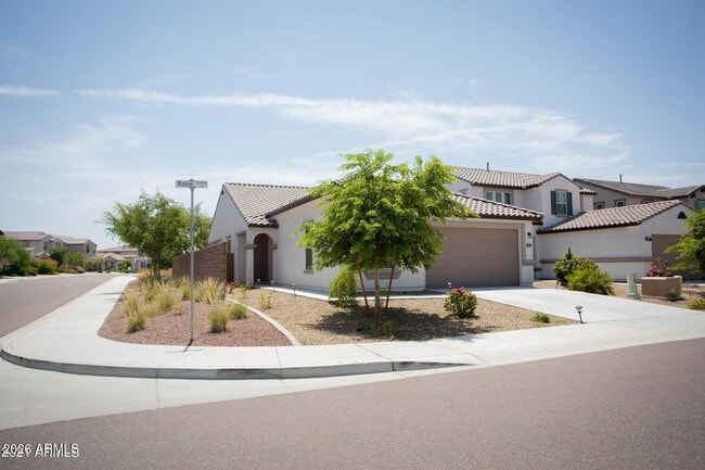 Building Photo - 9969 W Robin Ln