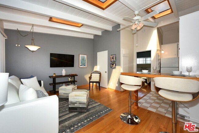 Building Photo - 313 Mildred Ave Unit 26 Rental
